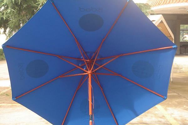 Wholesale Dealers of 5 Folding Travel Umbrella - Outside wood patio umbrella – Outdoors